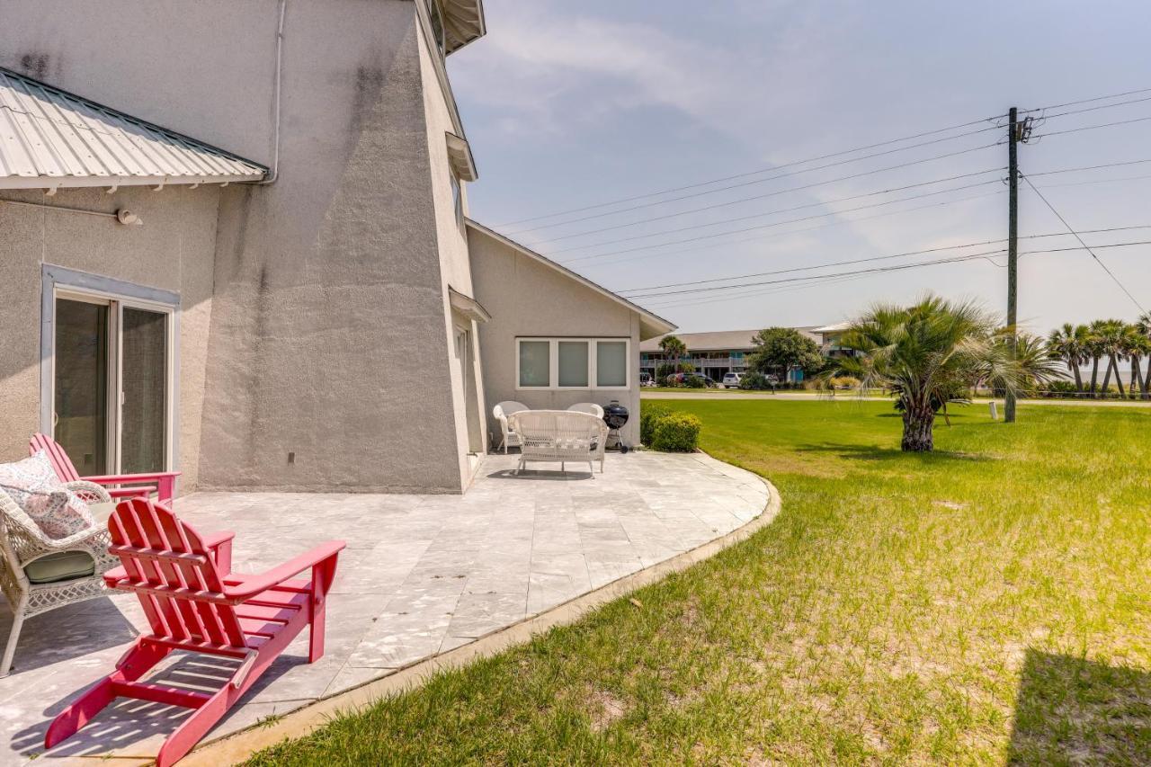Pet-Friendly Jekyll Island Abode - Walk To Beach! Exterior photo