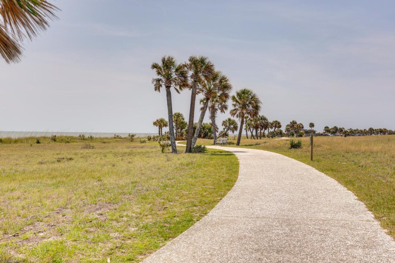 Pet-Friendly Jekyll Island Abode - Walk To Beach! Exterior photo